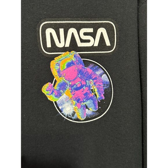 Chemistry Black Hoodie with NASA Space Man in Multicolor Size S Kangaroo Pocket - Picture 2 of 5